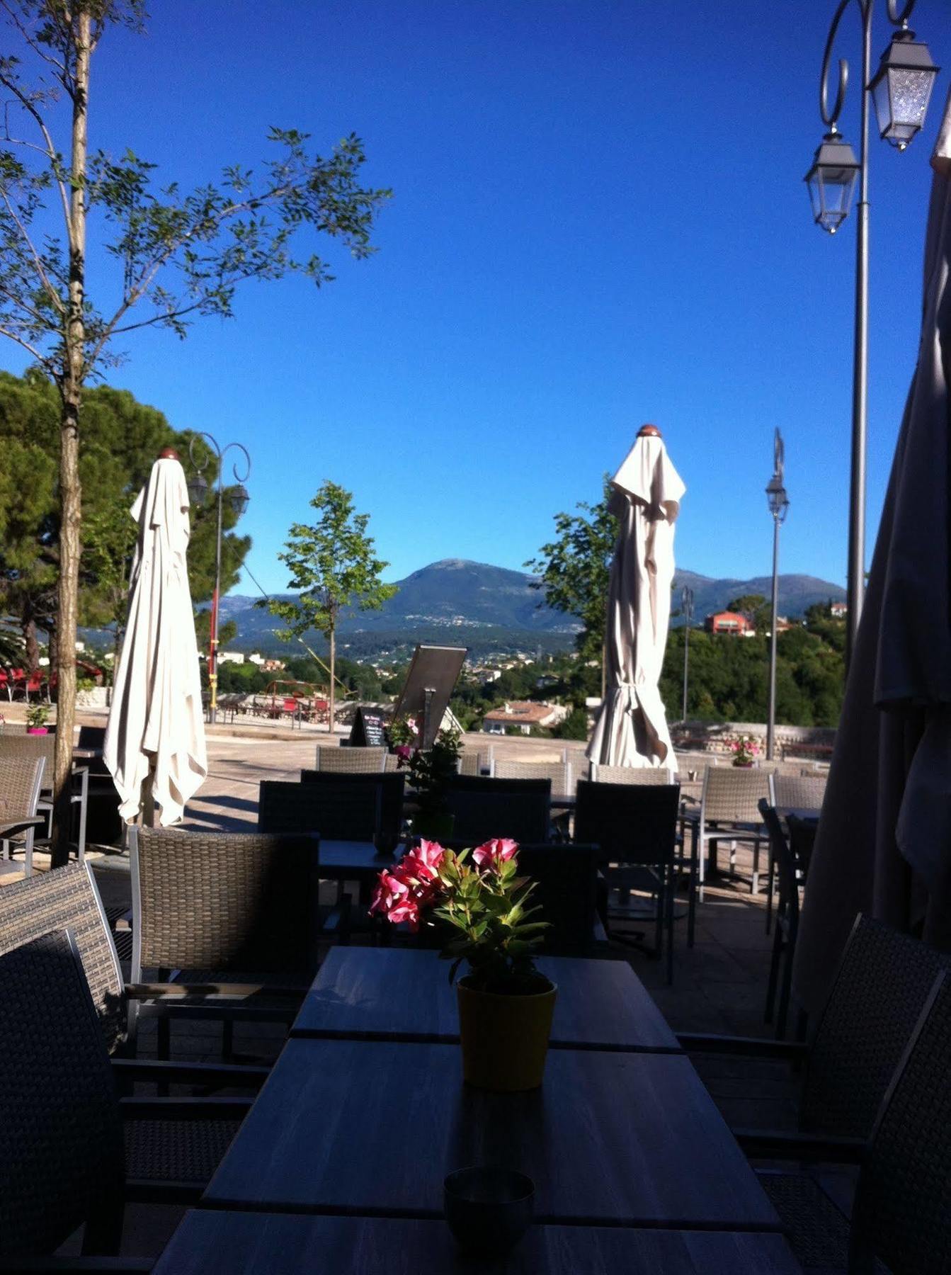 Hotel Grimaldi Cagnes-sur-Mer Bagian luar foto